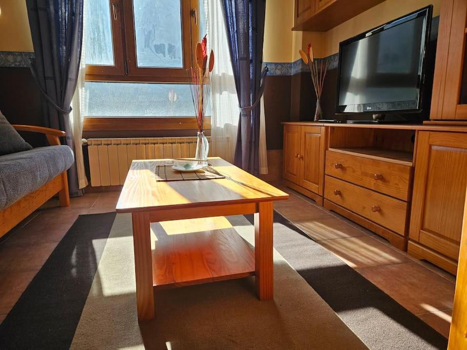 21A02 Coqueto Apartamento Con Garaje Felechosa Zewnętrze zdjęcie